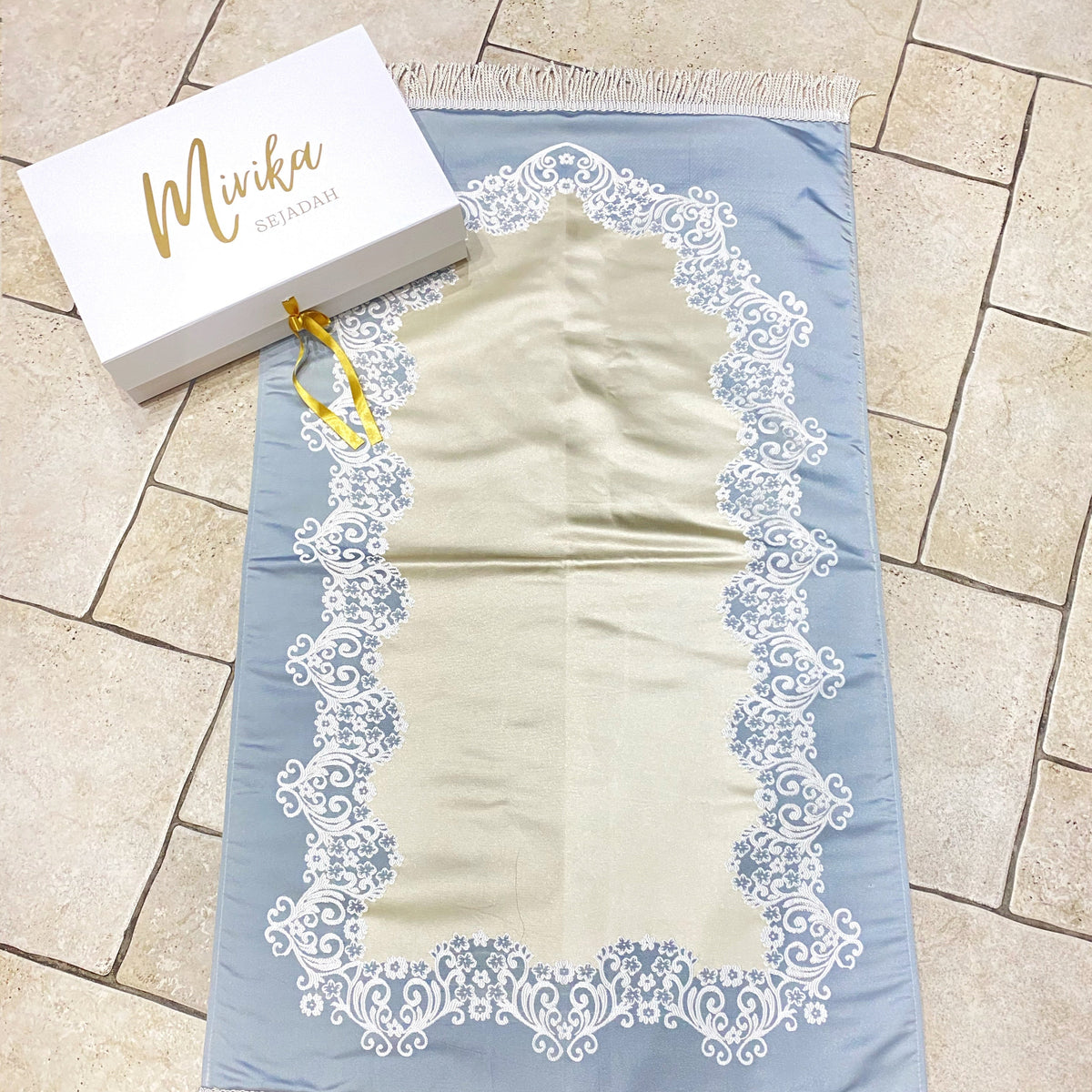 Sejadah box bleu